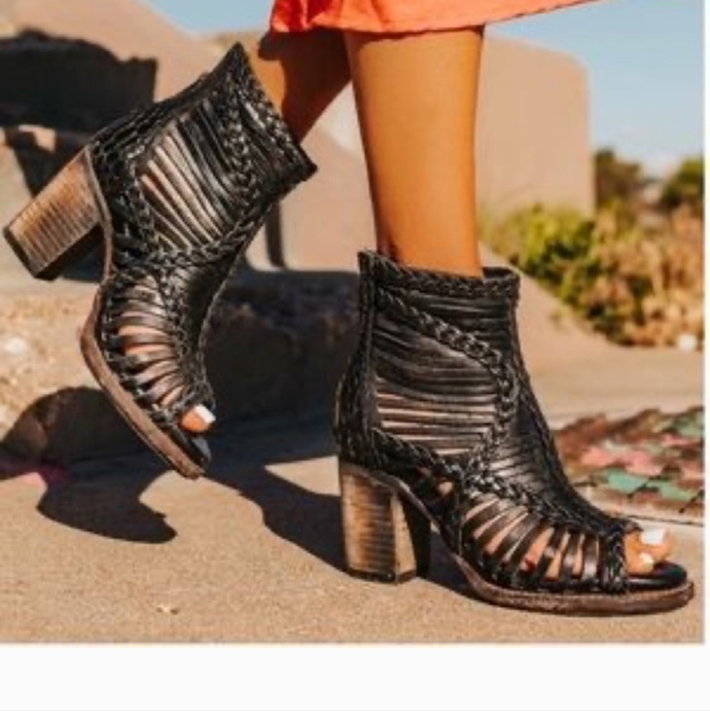 Freebird Braided Black Women's Sandals